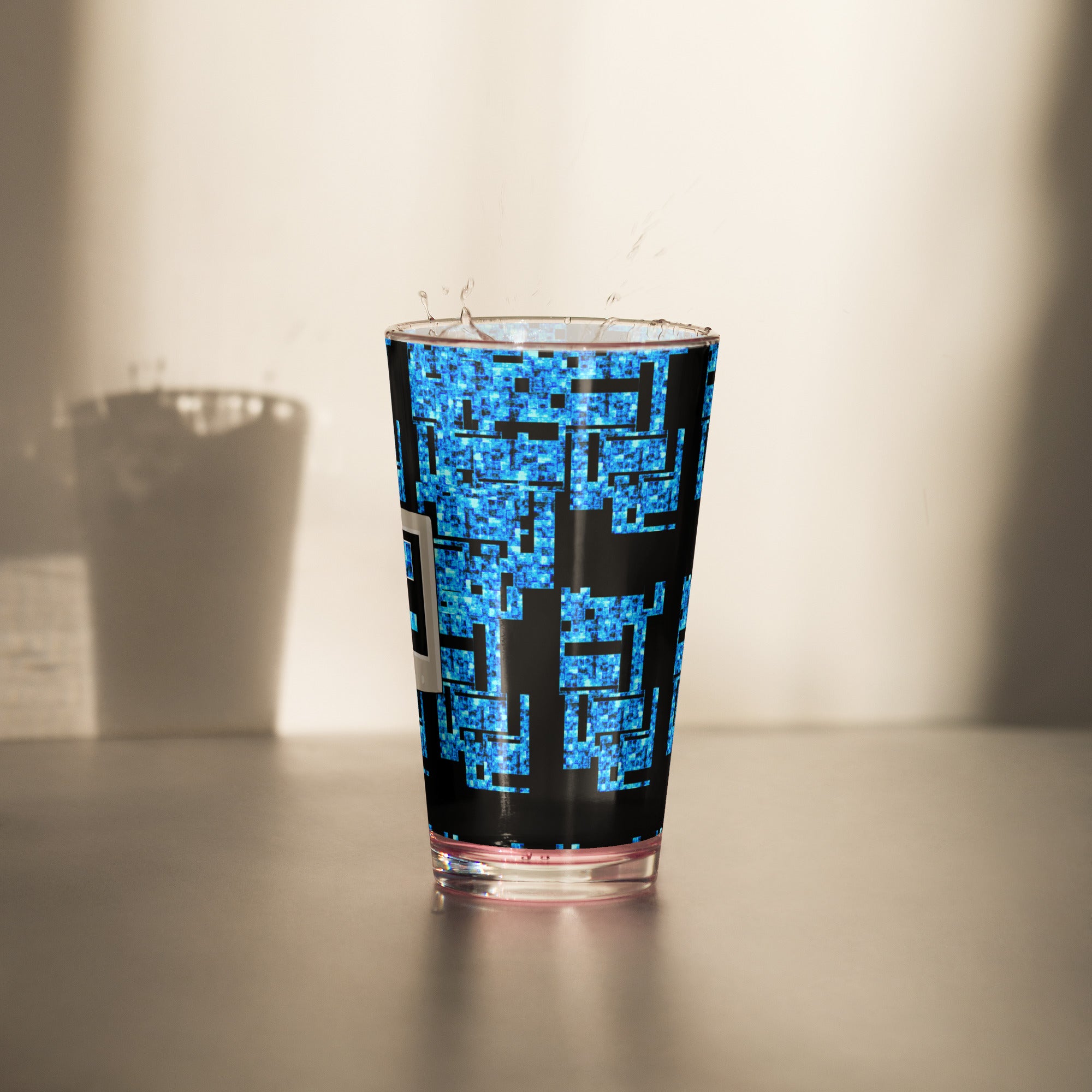 Computer Face Shaker pint glass